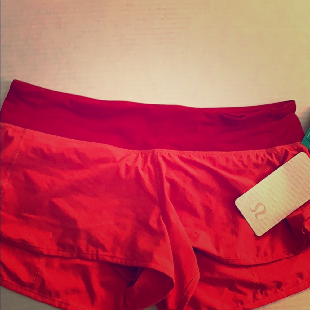 Lululemon women speed shorts coral size10